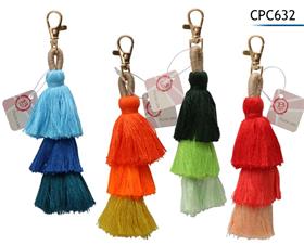PORTE CLES POMPOMS
